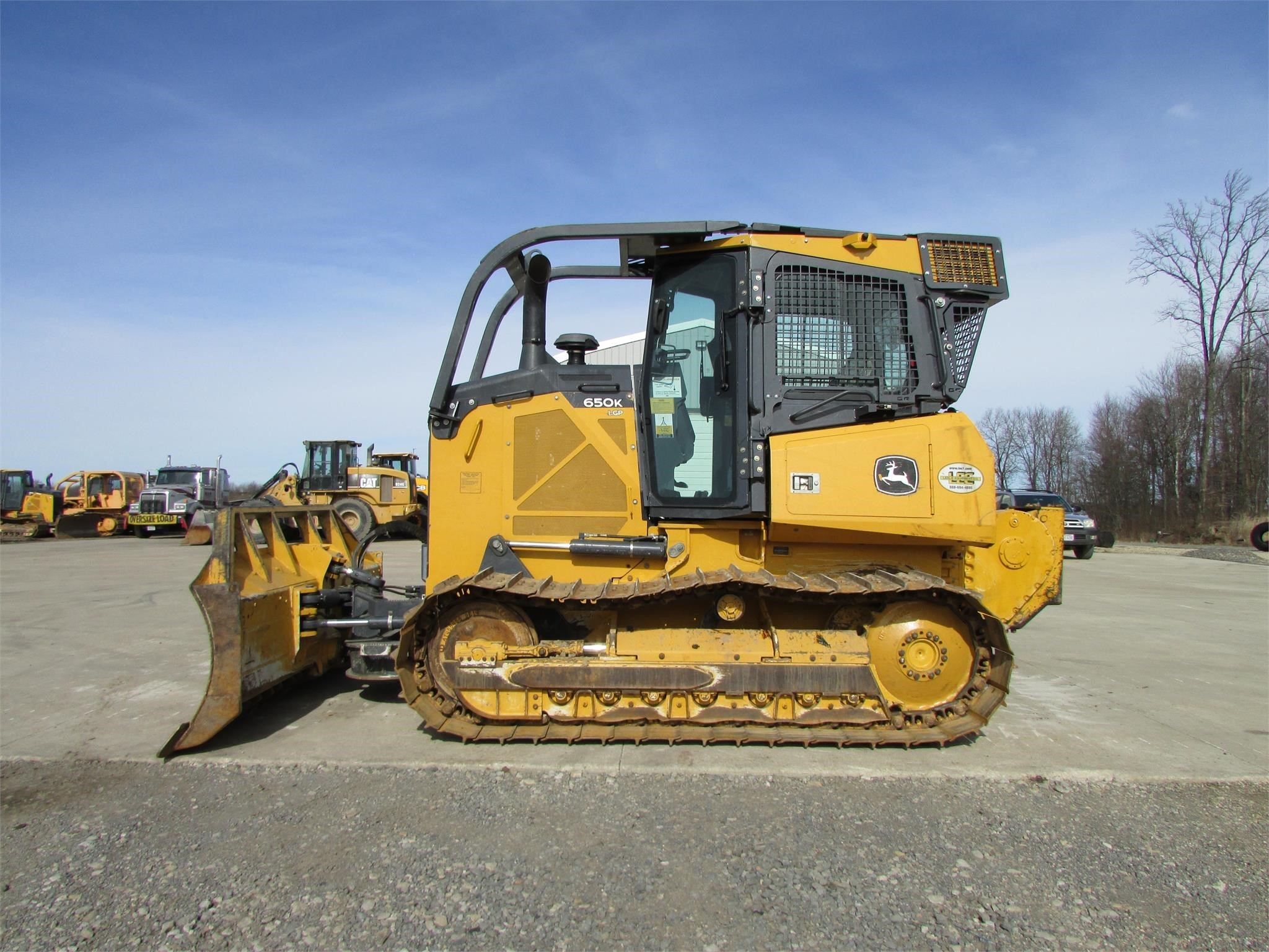 Caterpillar 908M Wheel Loader